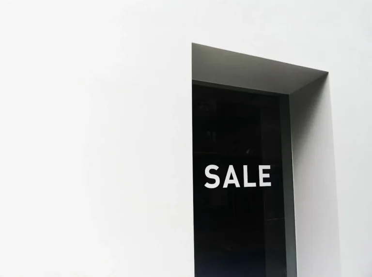Display Types Shop Fixtures
