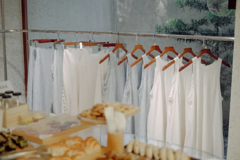 Garment Display Retail Fixture