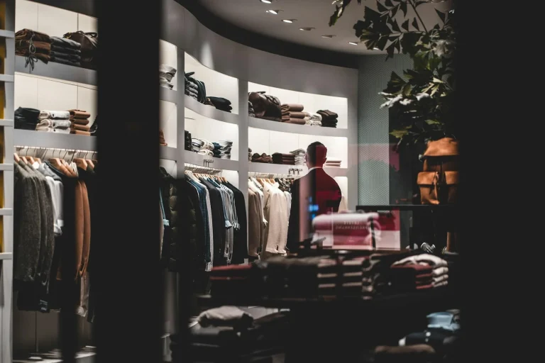 Gondola Rack Shop Display