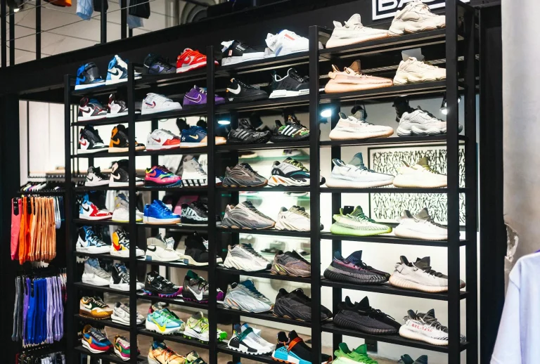 Gondola Rack Store Shelves