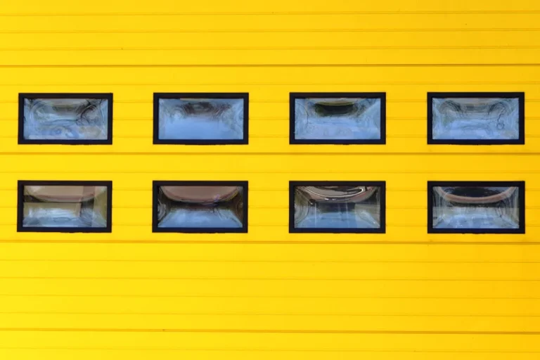 Gondola Shelf Wall Display