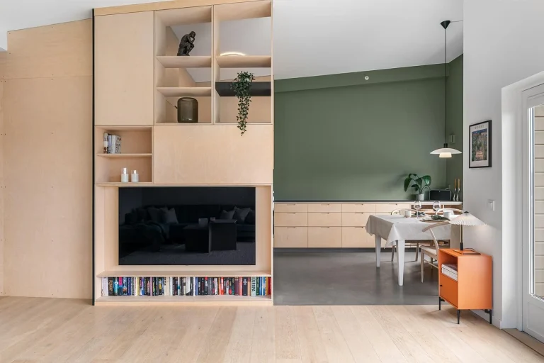 Gondola Shelving Retail Shelves