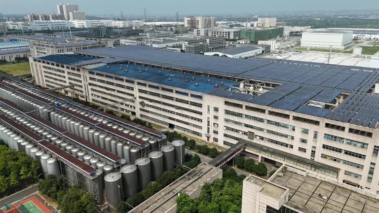 Green Factory Solar Panel Manufacturing