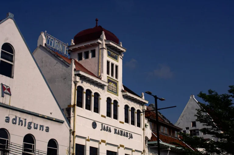 Jakarta Street Shop Facade