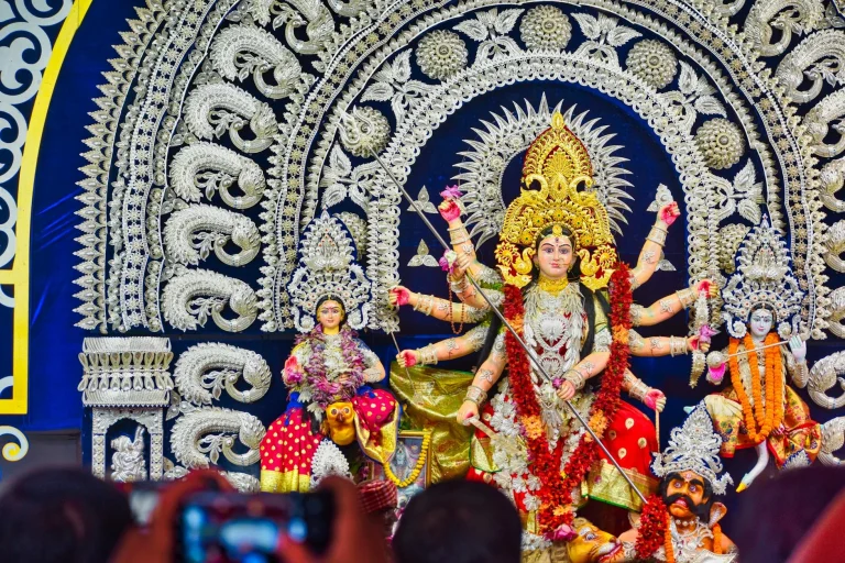 Kualitas Dan Keunggulan Rak Gondola ERA JAYA RACKINDO: Pilihan Terbaik Anda