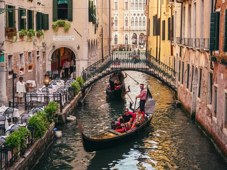 Memahami Betapa Pentingnya Rak Gondola Di Dunia Retail