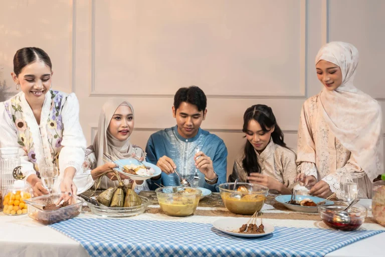 Memilih Material Gantungan Baju Yang Tepat: Kekuatan Dan Estetika
