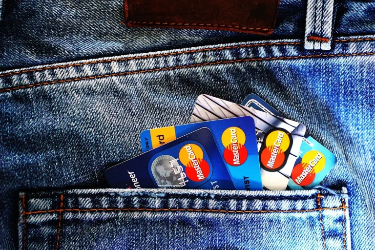 Mengapa Cicilan Rak Minimarket Tanpa Kartu Kredit Begitu Penting?