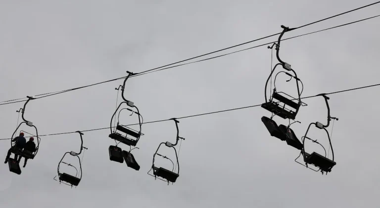 Mengapa Rak Gondola Adalah Investasi Krusial Untuk Toko Anda?