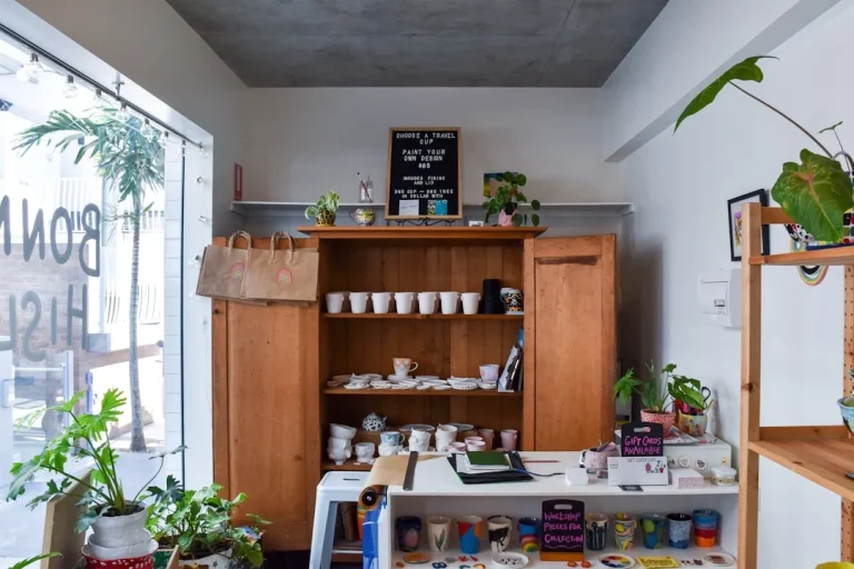 Minimalist Shop Clean Store