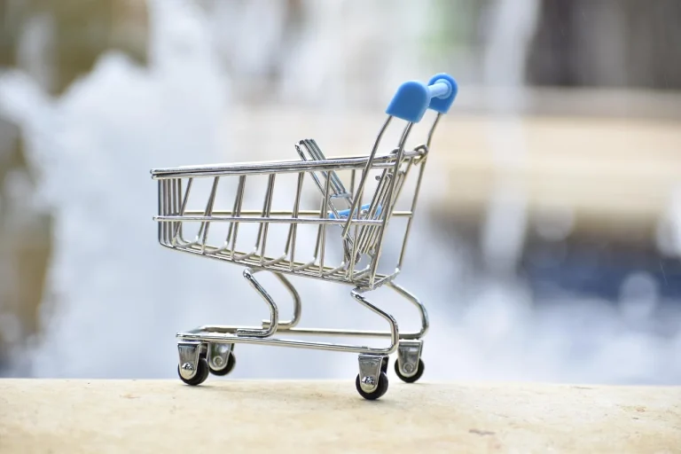 Money Shopping Cart