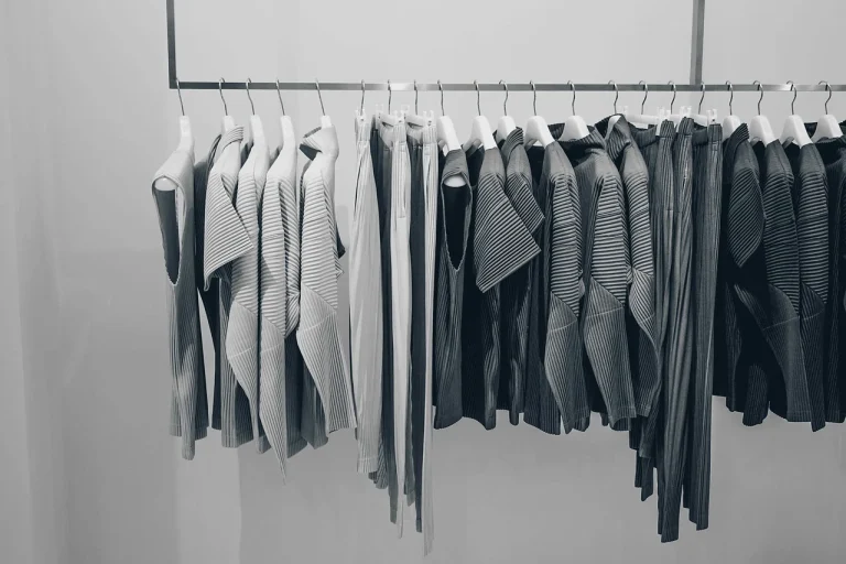 Organized Store Efficient Space