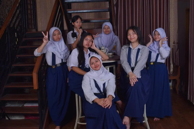 Pilih Yang Pas: Jenis-jenis Rak Jualan Paling Laris