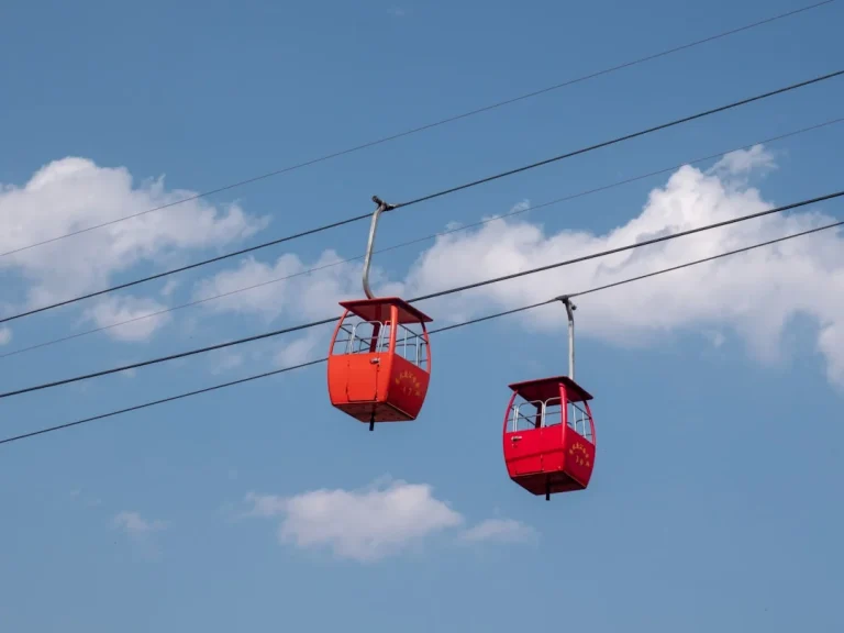 Pilih Yang Tepat: Jenis Rak Gondola Untuk Segala Kebutuhan Bisnis