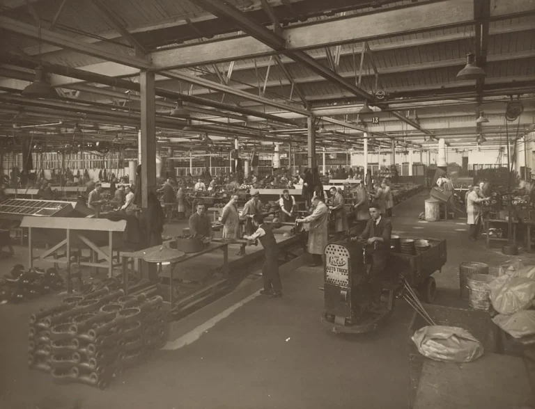 Price Tag Factory Production