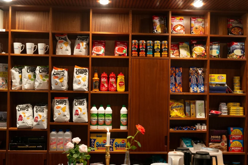 Product Display Retail Strategy