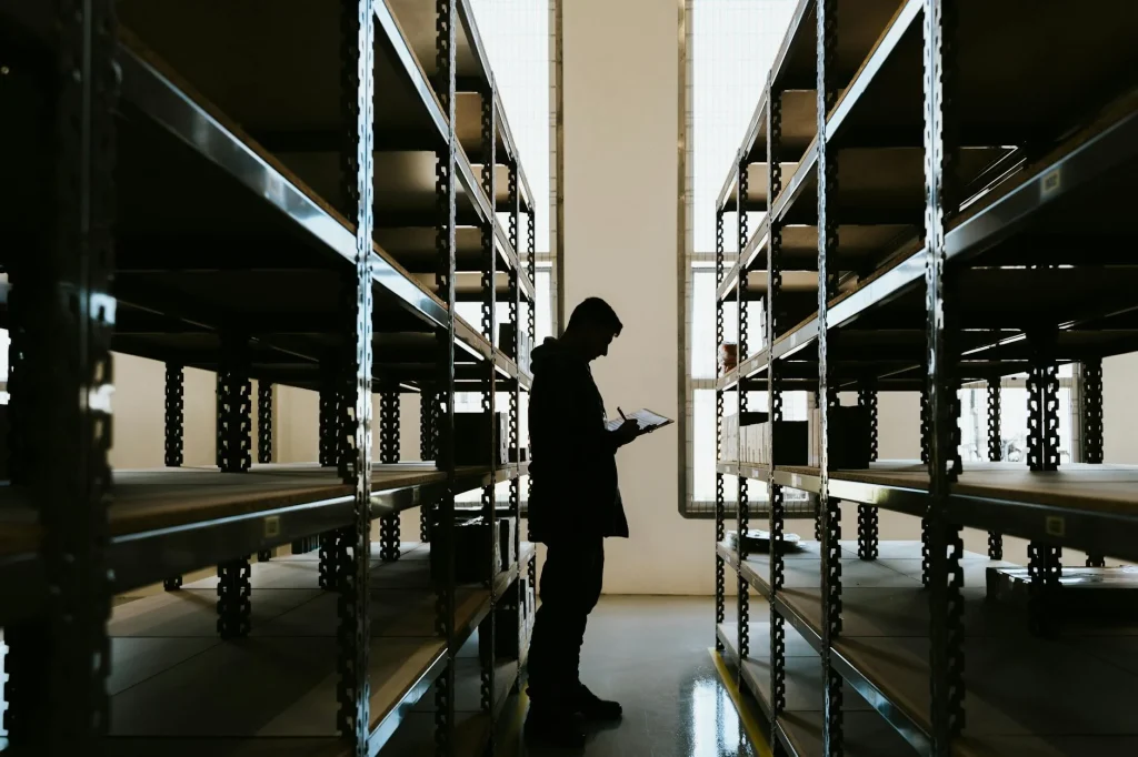 Rack Features Adjustable Shelves