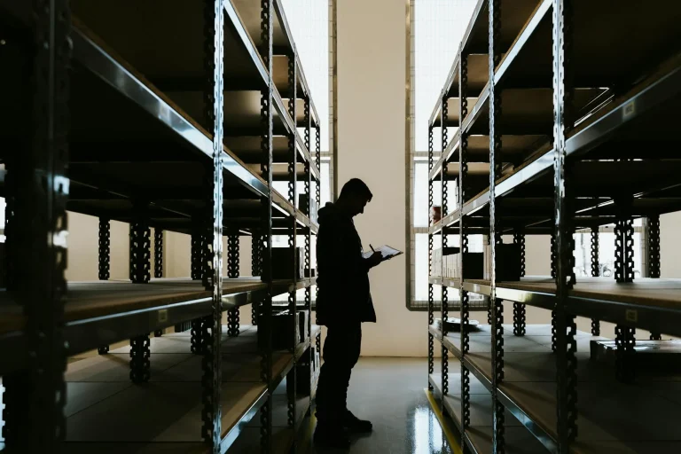 Rack Features Adjustable Shelves