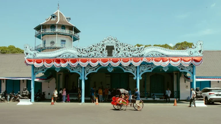 Rak Gondola Surakarta