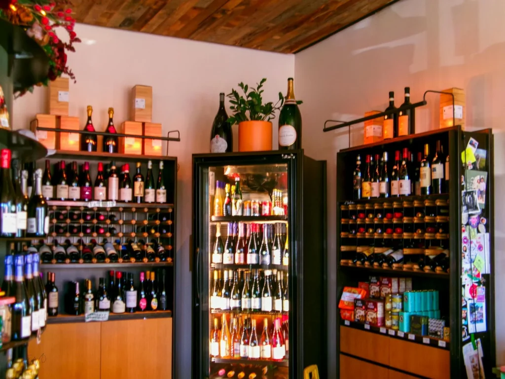 Retail Shelves Store Racks
