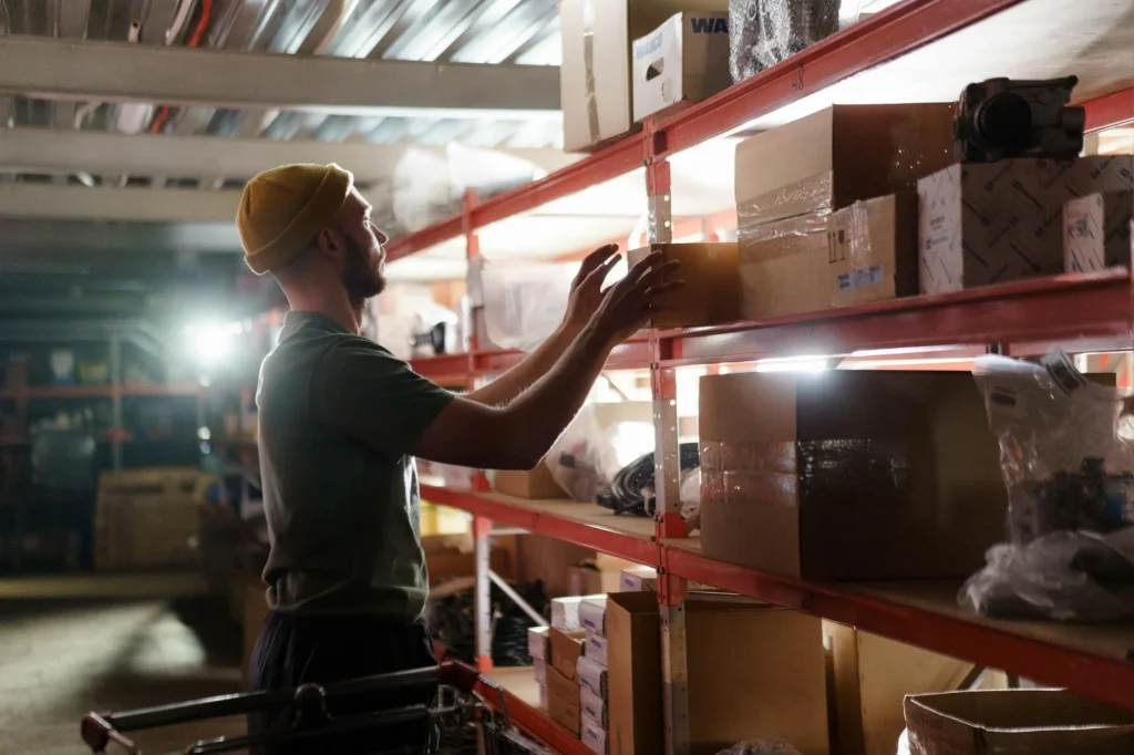 Shelf Distributor Trusted Supplier