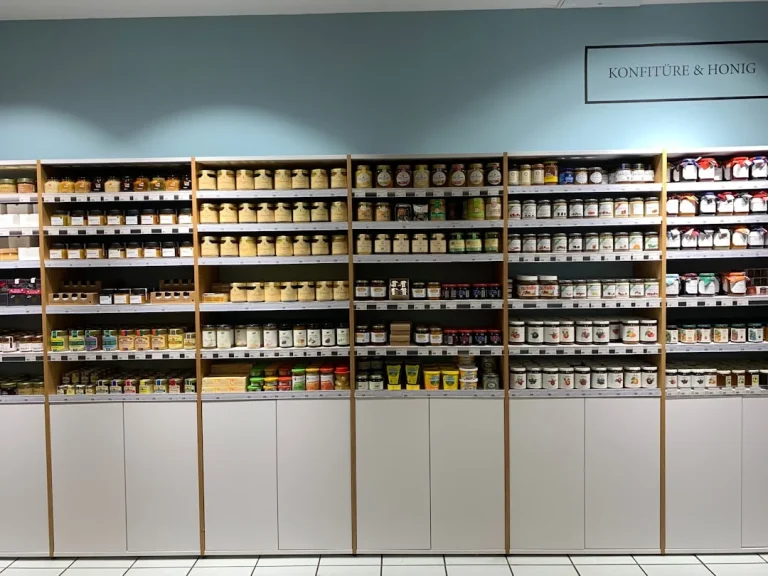 Shelf Types Retail Racks