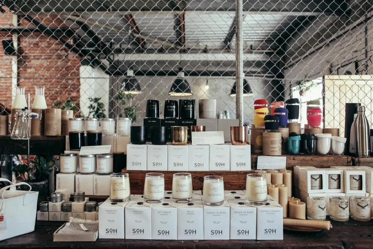 Shop Display Retail Shelf