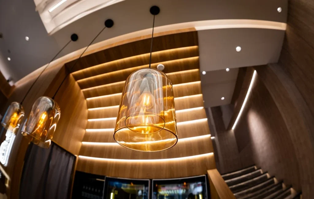Shop Interior Gondola Shelf