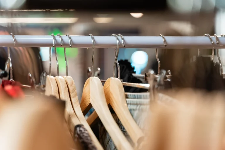 Shop Racks Store Display