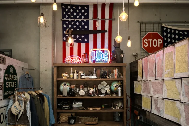 Shop Shelves Retail Display