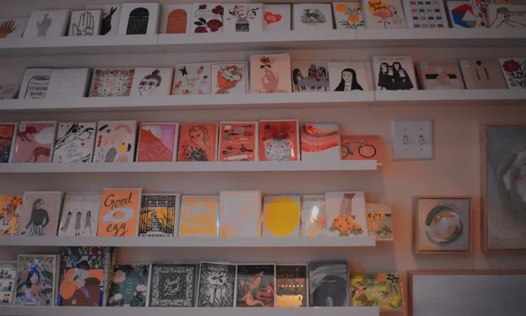 Single Shelf Store Display