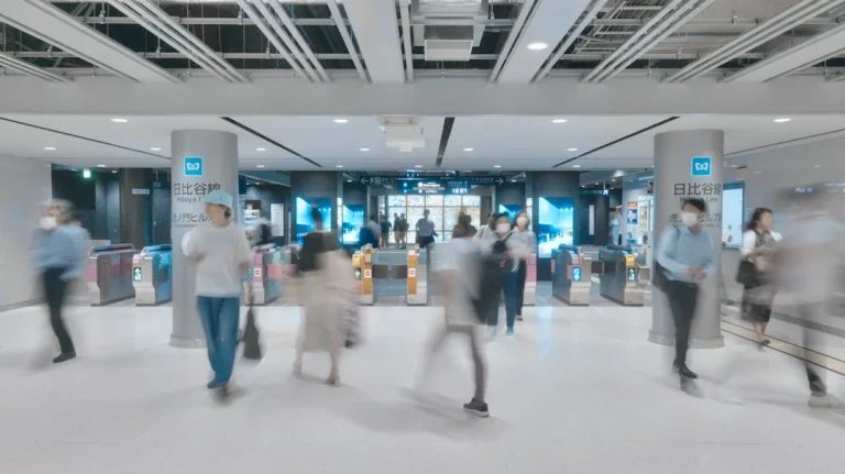 Smart Retail Modern Store Shopping Experience