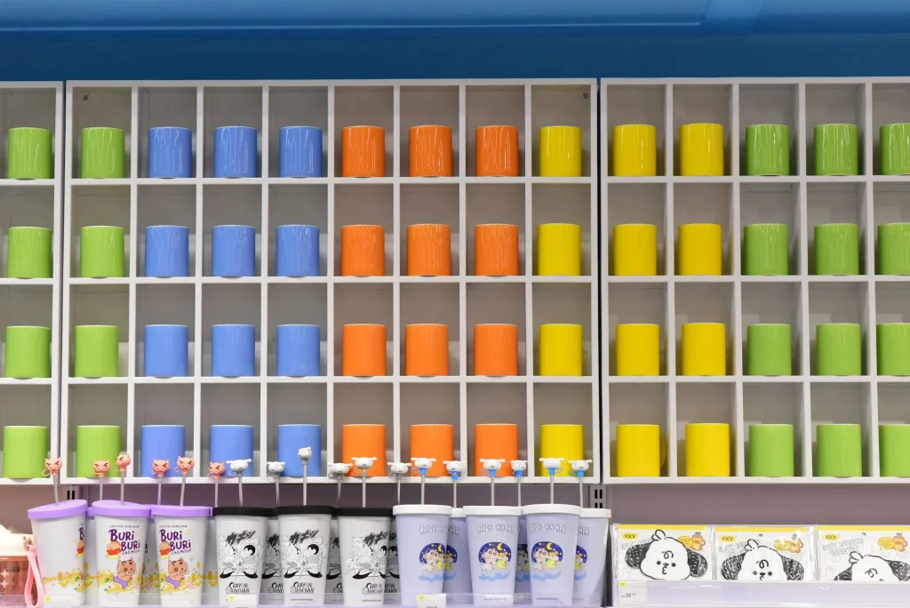Store Display Retail Shelf