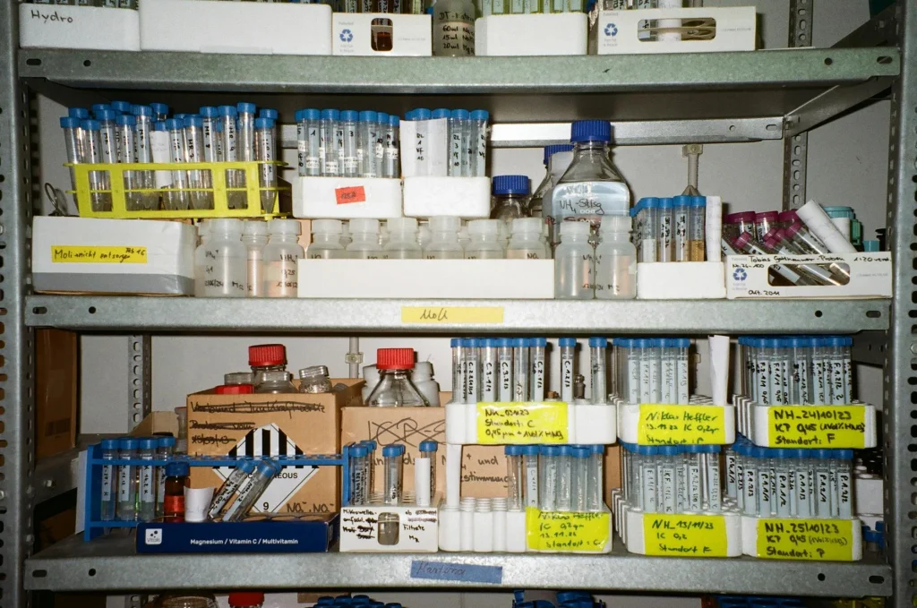 Sturdy Rack Metal Shelf