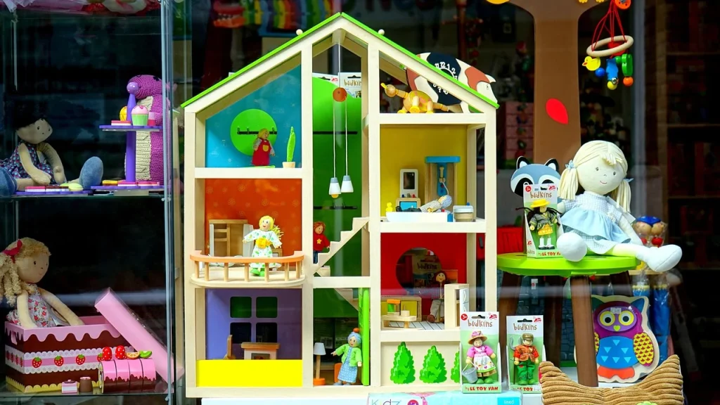 Toy Store Gondola Shelves Toy Display