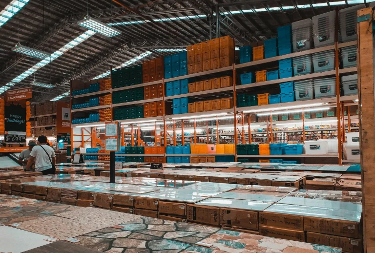 Warehouse Shelving Retail Display