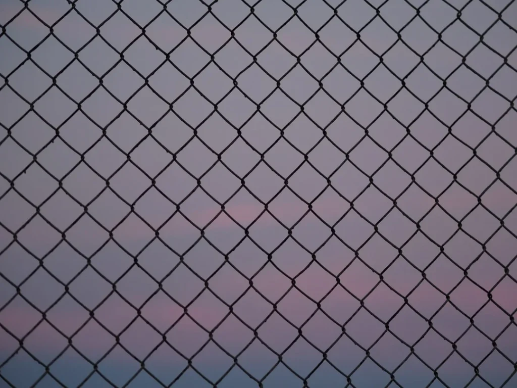 Wire Mesh Metal Grid Display Rack