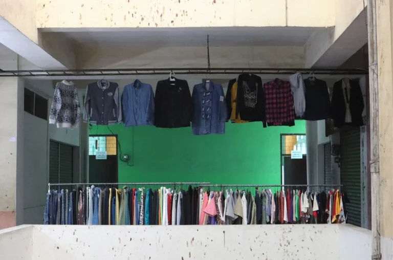 Wooden Clothes Rack Store Display
