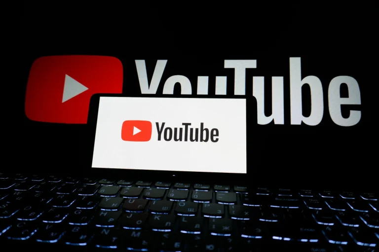 YouTube Logo Computer Screen
